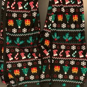CHRISTMAS PATTERNED JOGGERS
